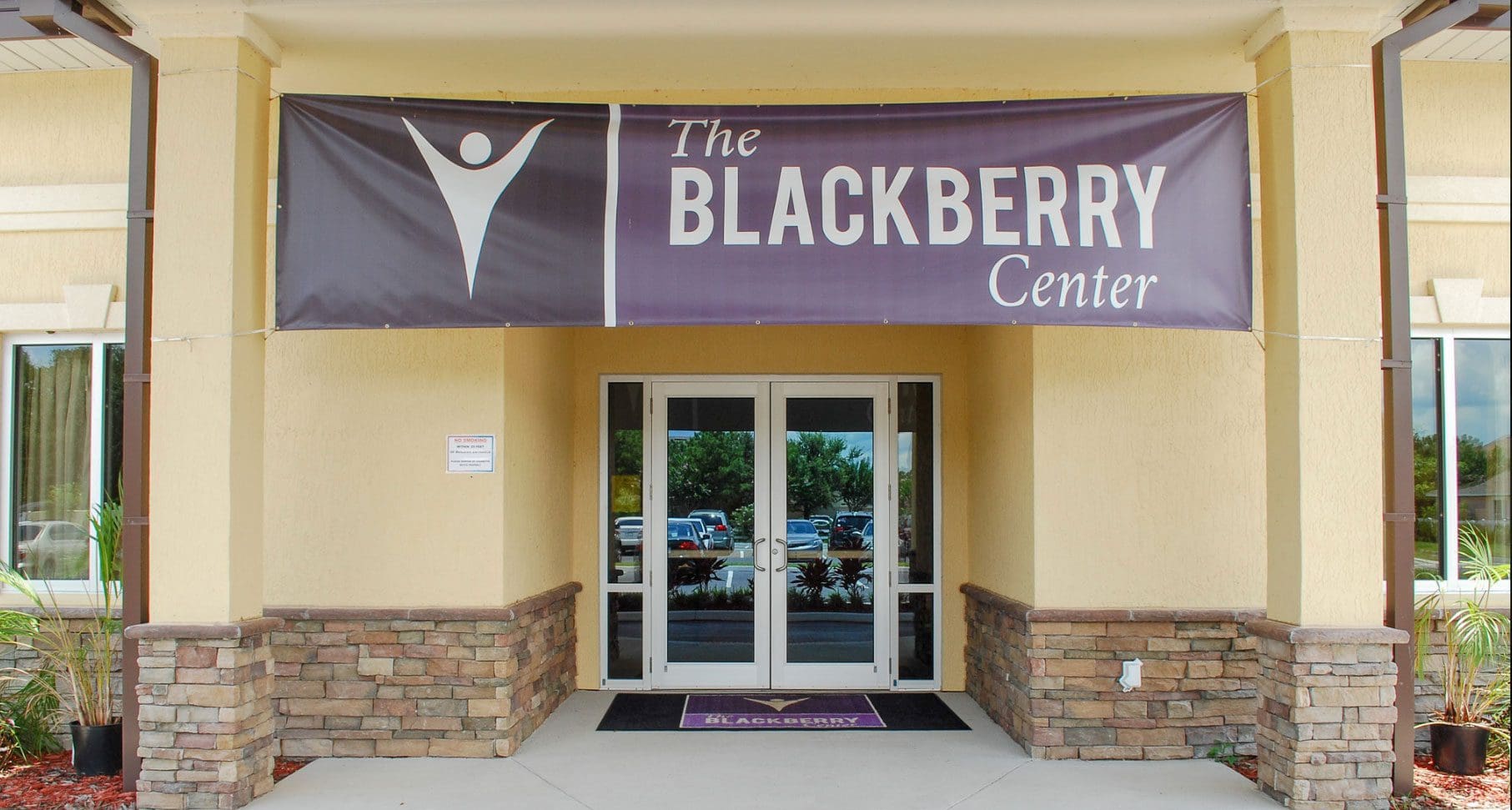 Blackberry-Center-Entrances